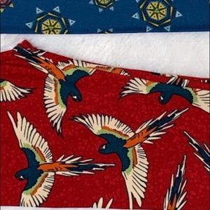 LuLaRoe OS ‘Birds of a Feather’ Leggings 💙